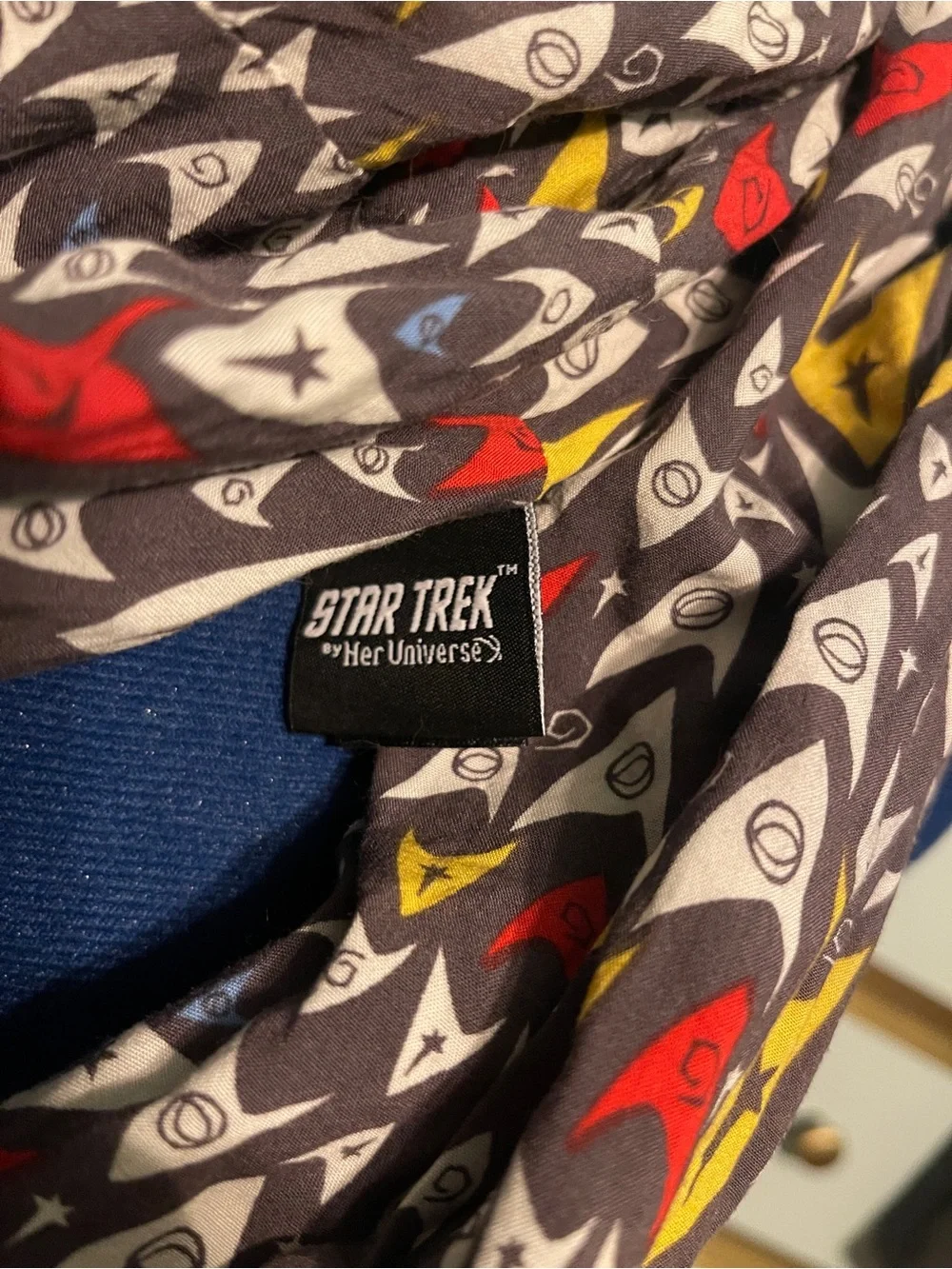 Her Universe Star Trek 50th Delta Symbol Infinity Scarf Multicolored